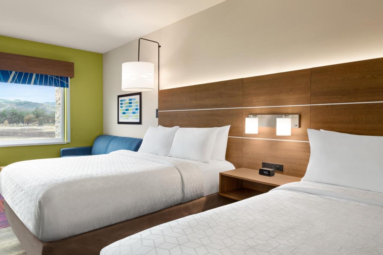 Holiday Inn Express & Suites - Ukiah By Ihg Esterno foto