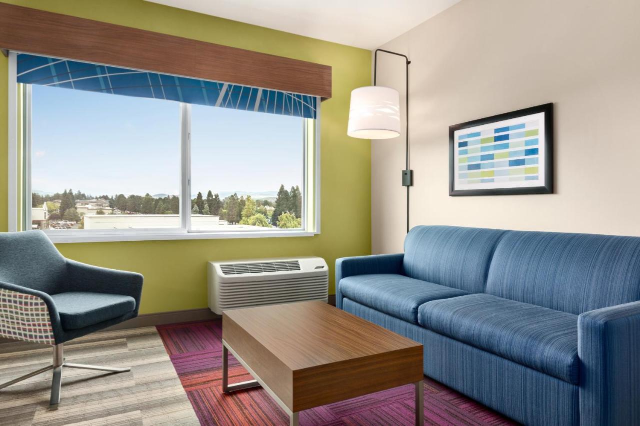Holiday Inn Express & Suites - Ukiah By Ihg Esterno foto