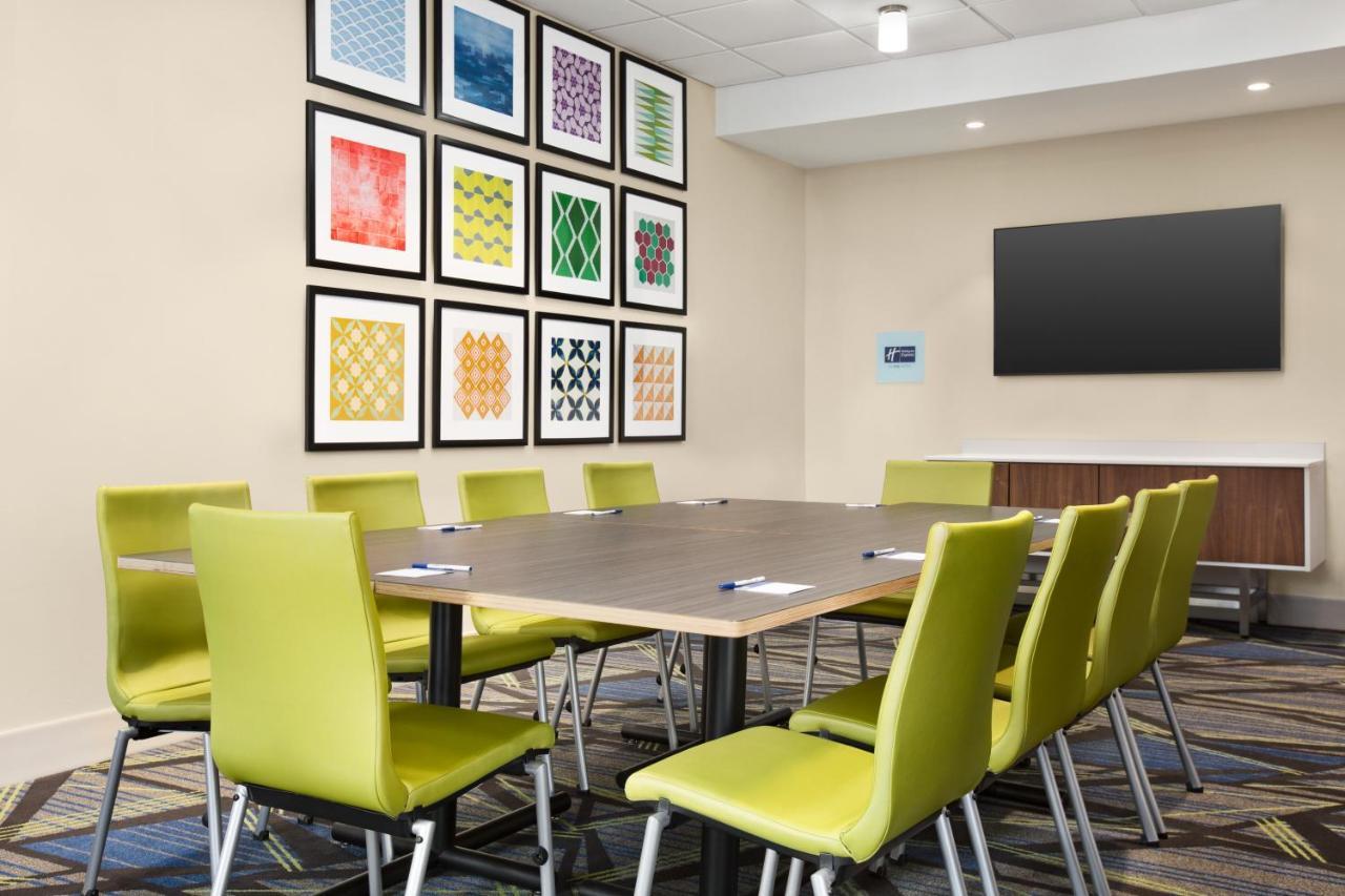 Holiday Inn Express & Suites - Ukiah By Ihg Esterno foto